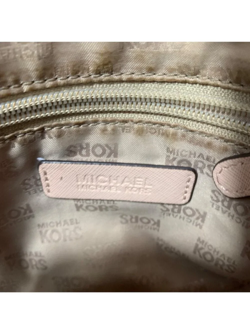 MICHAEL KORS Pale Ballet Pink Leather Domed Satchel Handbag Crossbody